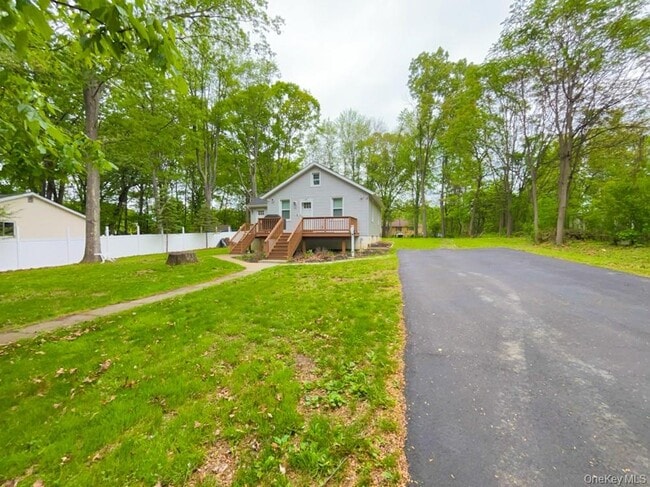 property at 17 John St
