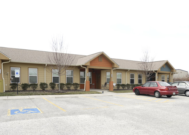 Blueberry Ridge Apartments in Powell, TN - Building Photo - Building Photo