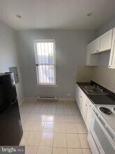 2423 W Norris St in Philadelphia, PA - Foto de edificio - Building Photo