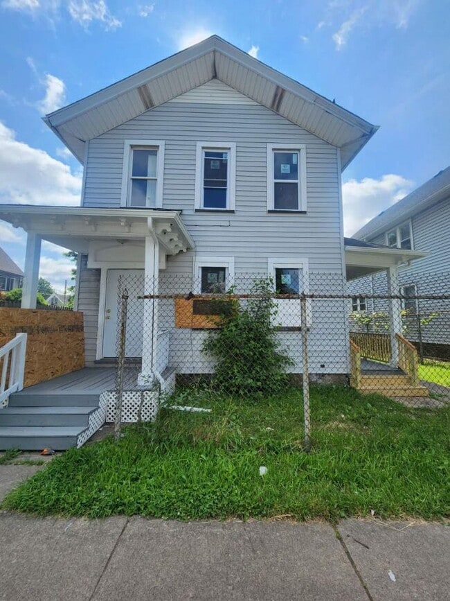 property at 326 Scio St