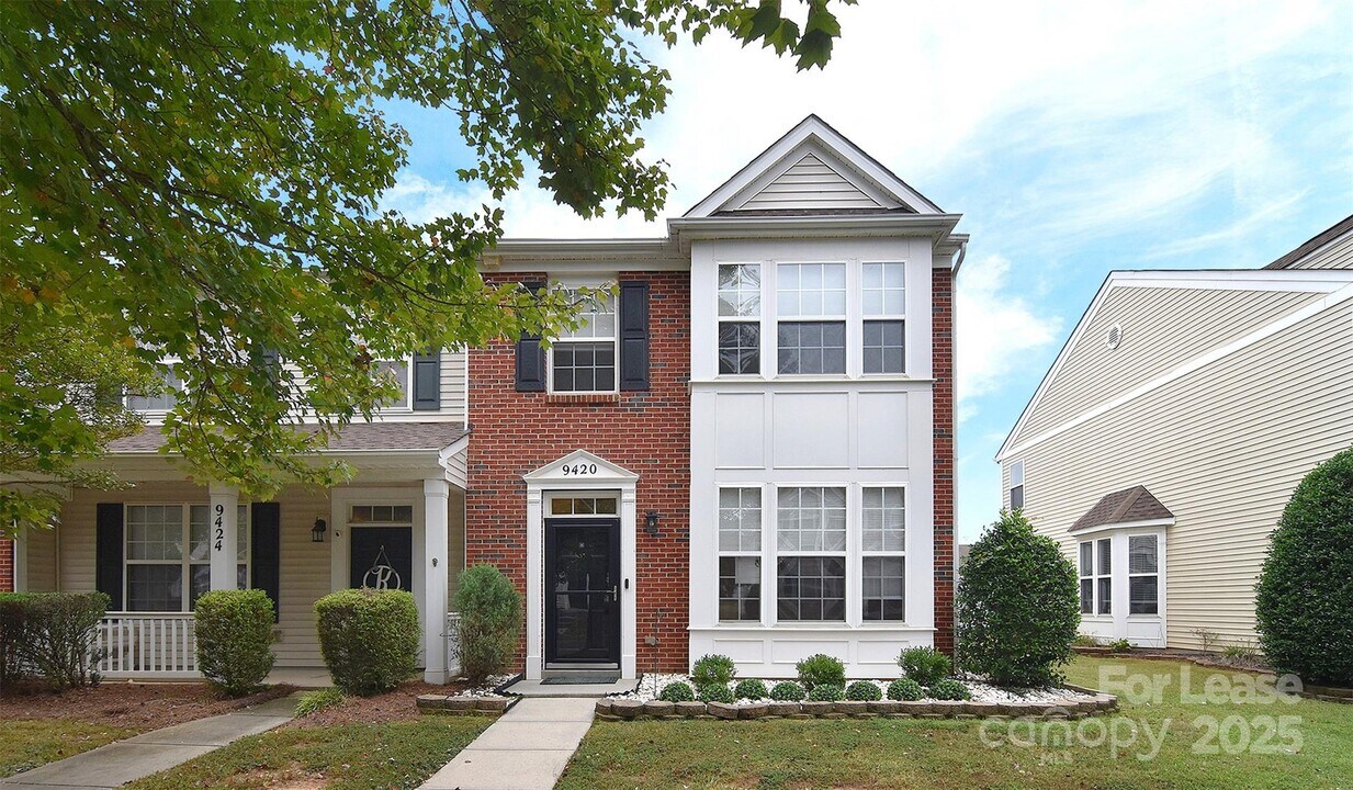 9420 Rosewood Meadow Ln in Huntersville, NC - Building Photo