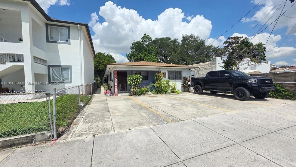 2660 NW 23rd Ave, Unit 2 in Miami, FL - Building Photo