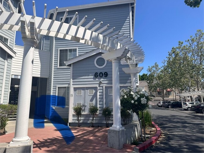 property at 609 Arcadia Terrace