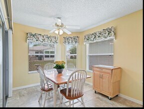 32937 Enchanted Oaks Ln in Leesburg, FL - Building Photo - Building Photo