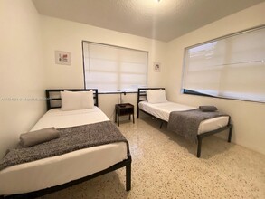 1645 SW 7th St in Miami, FL - Building Photo - Building Photo