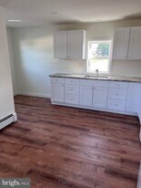 636 Gravel Pike in East Greenville, PA - Building Photo