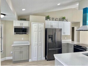 1545 Wyman Cir in Kissimmee, FL - Building Photo - Building Photo