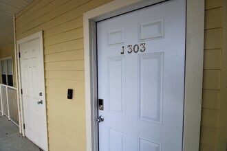 9158 SW 51st Rd in Gainesville, FL - Building Photo - Building Photo