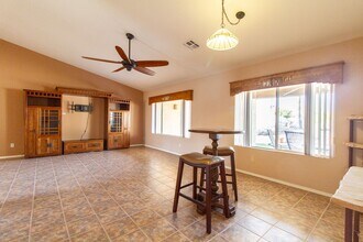 9334 E Cherrywood Dr in Sun Lakes, AZ - Foto de edificio - Building Photo