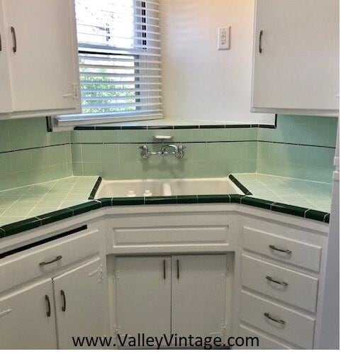 230 N Myers St in Burbank, CA - Building Photo - Building Photo