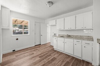 156 Pocahontas Rd in Montgomery, AL - Building Photo - Building Photo