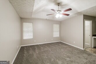 6165 Leverett Dr in Stonecrest, GA - Building Photo - Building Photo