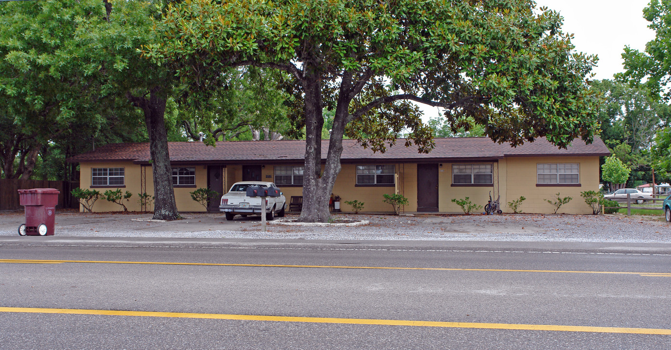 5717 Cherry St in Panama City, FL - Building Photo