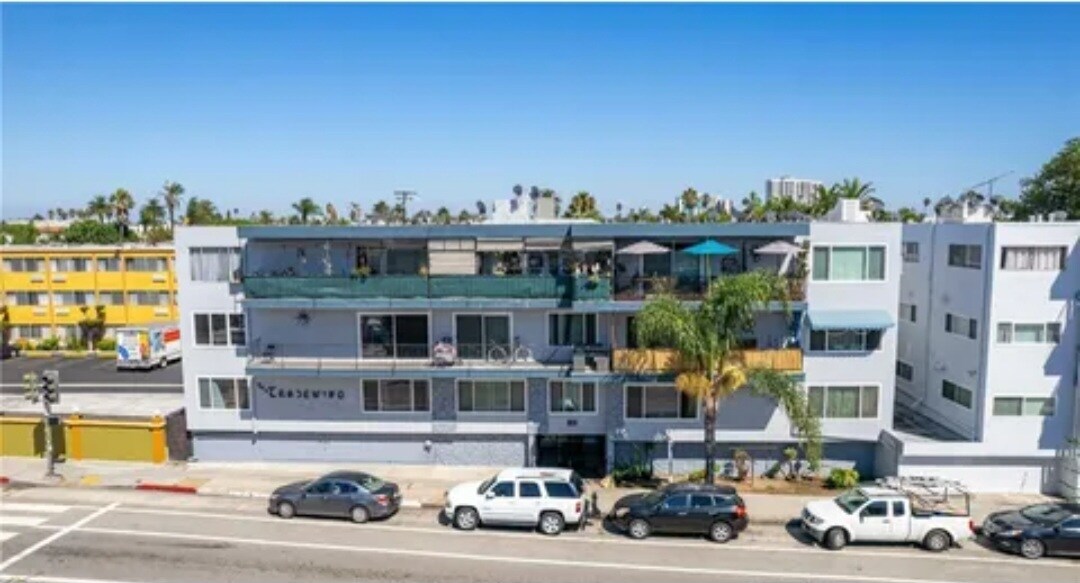 120 Alamitos Ave, Unit Unit 26 in Long Beach, CA - Building Photo