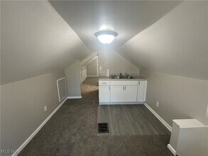 578 Hoye Ave in Akron, OH - Building Photo - Building Photo