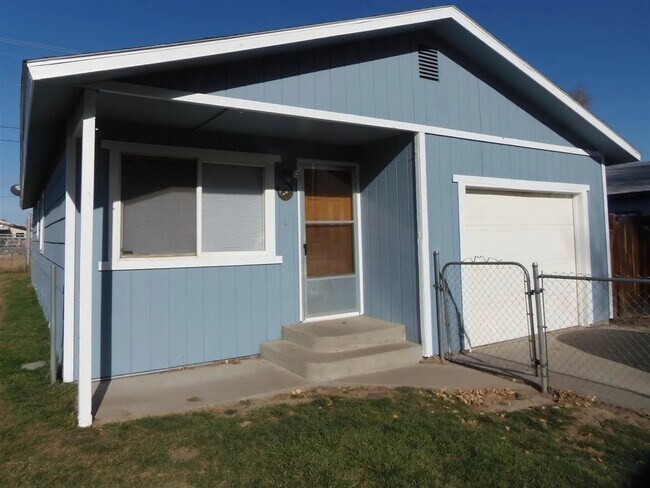 property at 1320 E 5th N