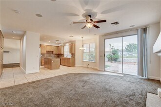 136 Ultra Dr in Henderson, NV - Building Photo - Building Photo