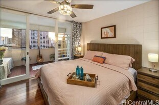 425 Ena Rd in Honolulu, HI - Building Photo