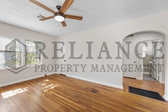 653 Harding St in Wichita, KS - Building Photo - Building Photo