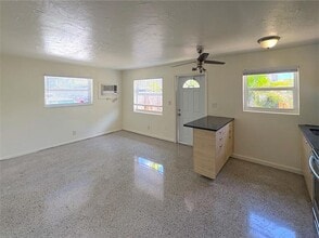 1219 NE 5th Terrace in Fort Lauderdale, FL - Building Photo - Building Photo