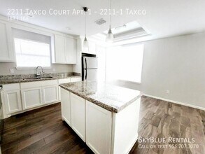 2211 Taxco Ct in Edinburg, TX - Building Photo - Building Photo