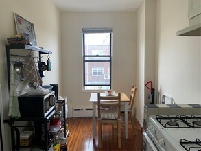 32-60-60 43rd St in Queens, NY - Building Photo - Building Photo