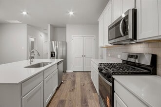 7922 Alset Dr in Magnolia, TX - Building Photo - Building Photo