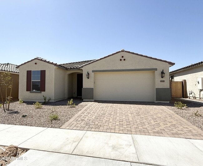 property at 17017 W Shangri La Rd