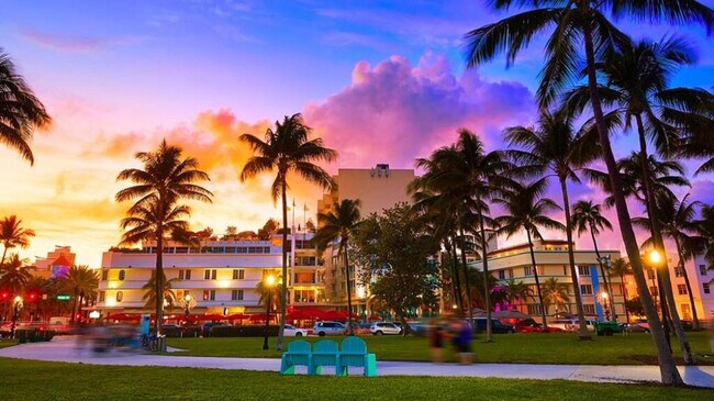 6495 Indian Creek Dr in Miami Beach, FL - Foto de edificio - Building Photo
