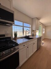 1734 Prospect Ave in Hermosa Beach, CA - Building Photo - Building Photo