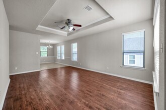 130 April Cove in Montgomery, TX - Building Photo - Building Photo