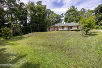 2388 Halperns Way in Middleburg, FL - Building Photo - Building Photo