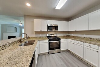 10218 Antelope Alley in Missouri City, TX - Building Photo - Building Photo