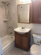 9 Hawthorne Pl-Unit -12A in Boston, MA - Building Photo - Building Photo