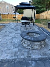 301 Inglewood Dr in Fredericksburg, VA - Foto de edificio - Building Photo