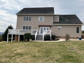 90 Meadow Heights Ln in Lexington, VA - Building Photo - Building Photo