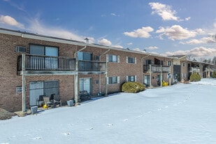 Brookdale at Darien in Darien, IL - Building Photo