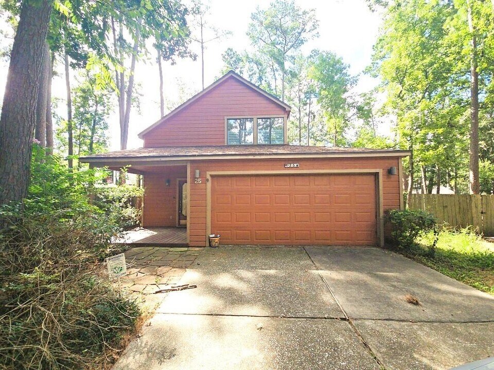 25 N Mossrock Rd in Spring, TX - Building Photo