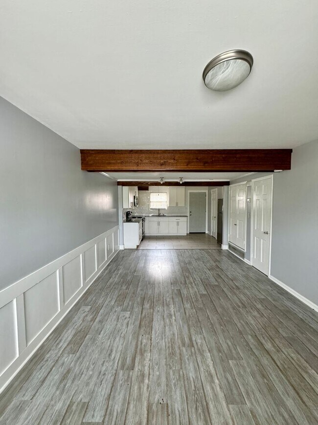 6300 Old Pineville Rd in Charlotte, NC - Building Photo - Building Photo