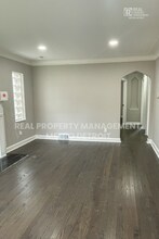 5766 Nottingham Rd in Detroit, MI - Foto de edificio - Building Photo