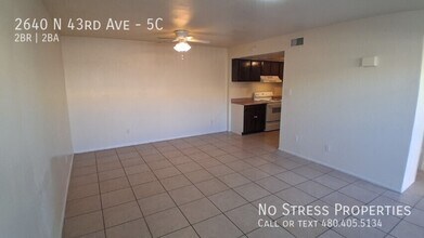 2640 N 43rd Ave in Phoenix, AZ - Building Photo - Building Photo