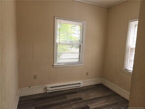 3939 Ellison St in Hope Mills, NC - Building Photo - Building Photo