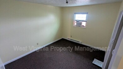 1 James Preston Ct in Parkersburg, WV - Building Photo - Building Photo