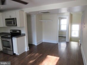 426 4th Ave in Haddon Heights, NJ - Building Photo - Building Photo