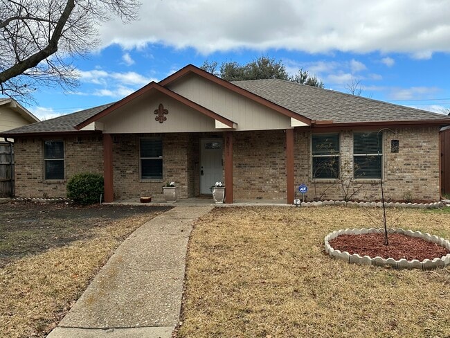 property at 3011 Lockmoor Ln