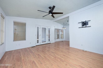 6178 S Pinehurst Dr in Chandler, AZ - Building Photo - Building Photo