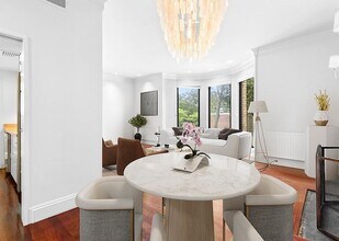 359 Tappan St in Brookline, MA - Building Photo - Building Photo