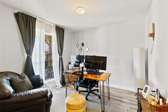 615 Ashlen Dr in Houston, TX - Building Photo - Building Photo