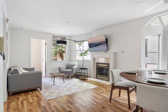 1126 W 11th Ave in Vancouver, BC - Building Photo - Building Photo