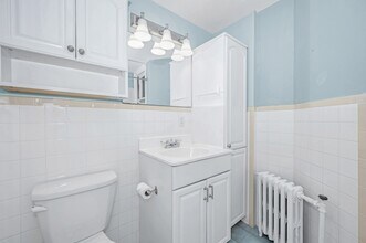 12 E South St in Frederick, MD - Building Photo - Building Photo